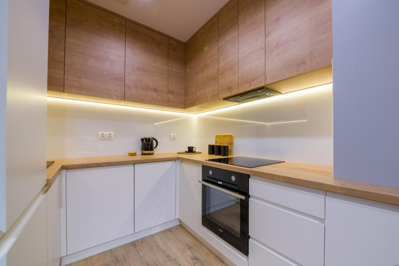 Apartament Przy Fabrycznym วูดช์ ภายนอก รูปภาพ