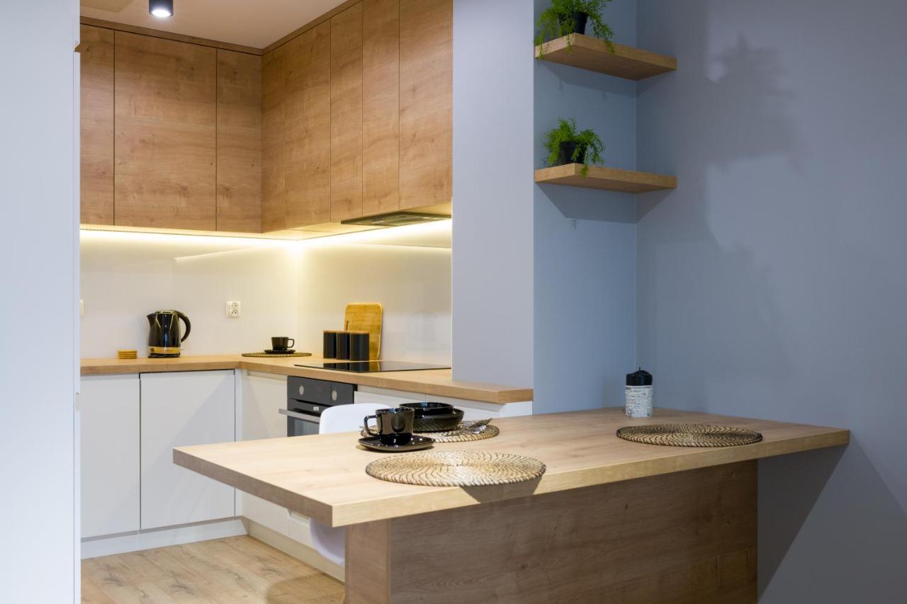 Apartament Przy Fabrycznym วูดช์ ภายนอก รูปภาพ